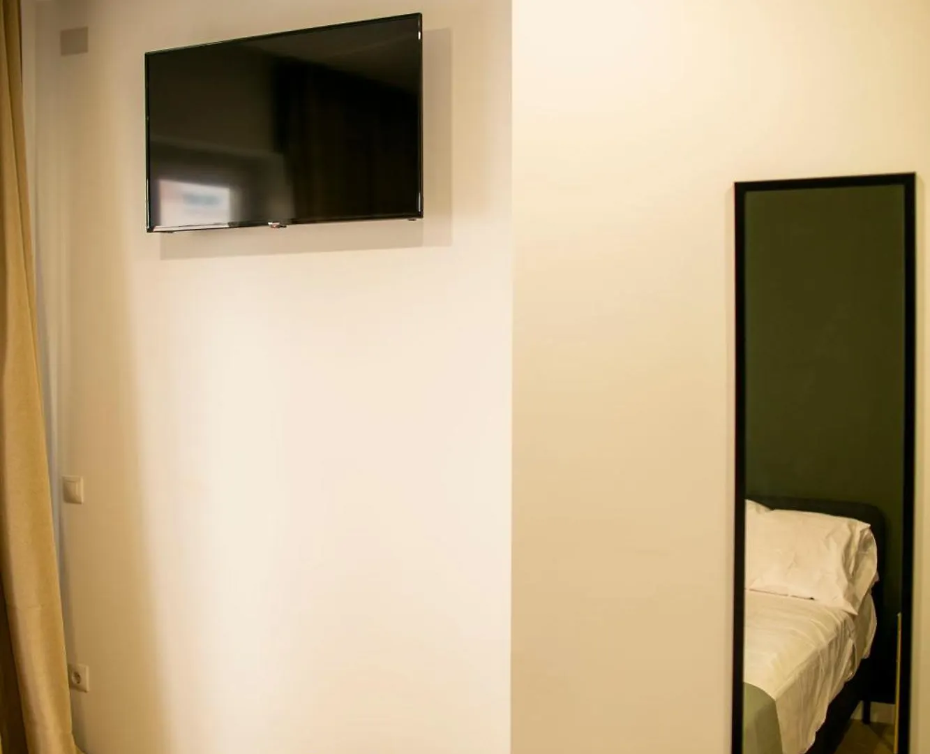 Casa Lyrata Comfort & Design Малага 0*,  Испания